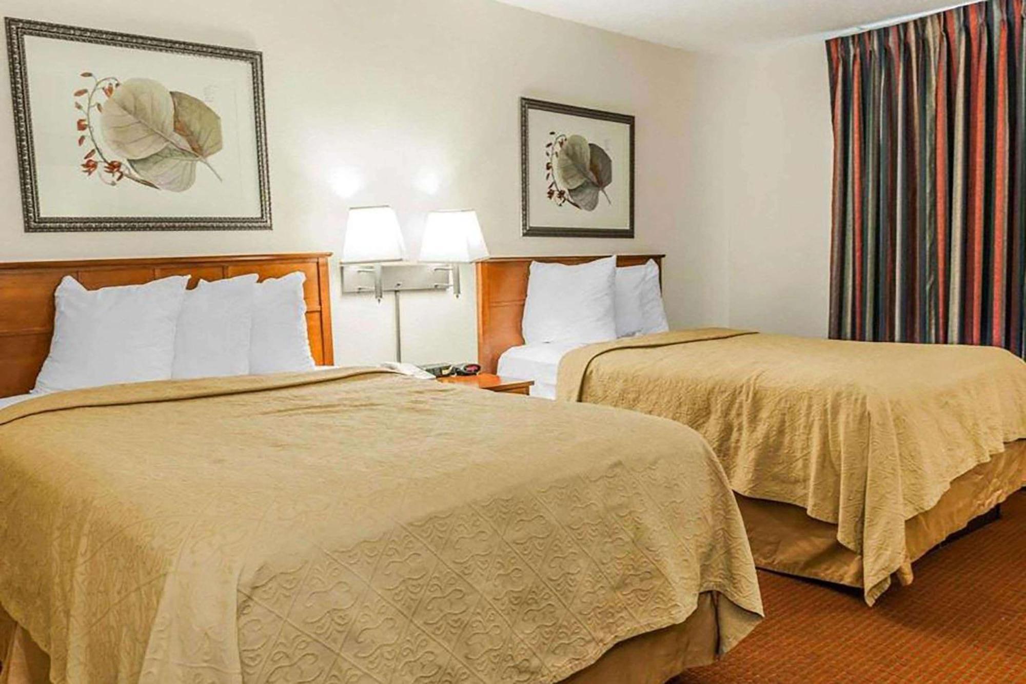 מלון Baymont By Wyndham Indianapolis East מראה חיצוני תמונה